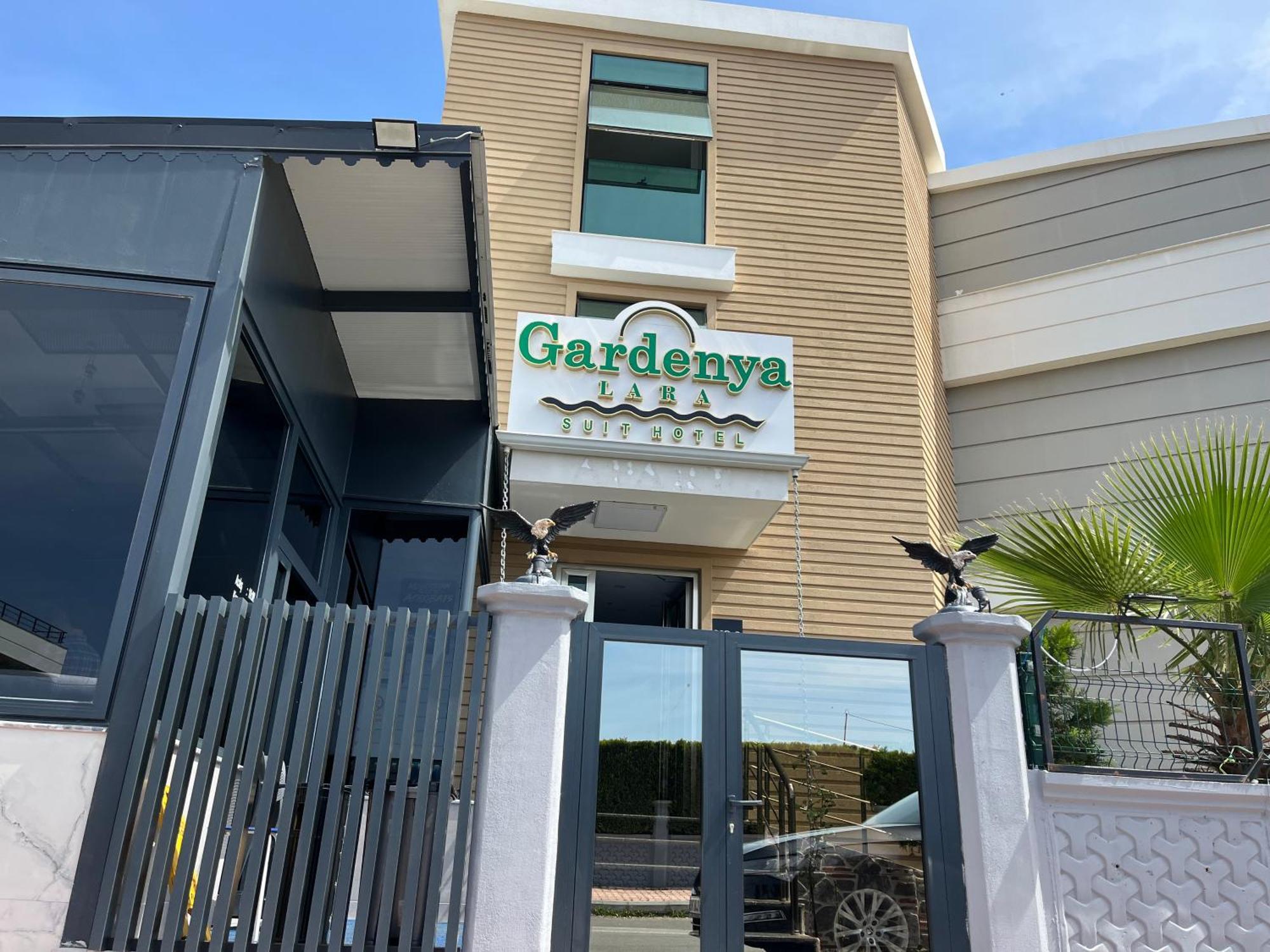 Gardenya Lara Suit Hotel อันตัลยา ภายนอก รูปภาพ