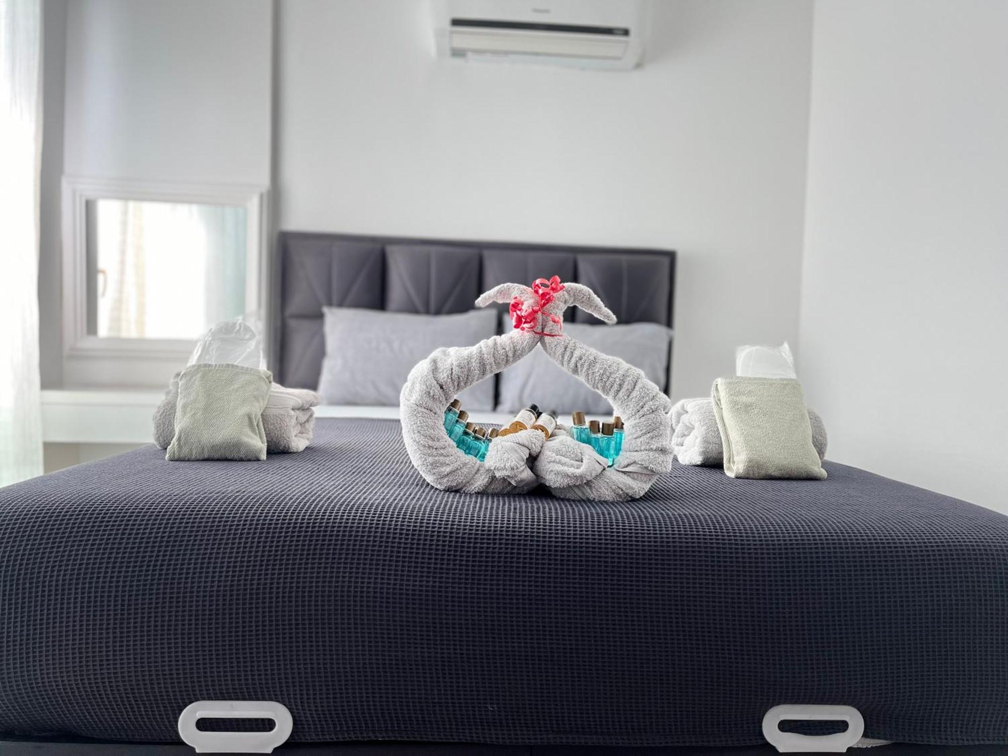Gardenya Lara Suit Hotel อันตัลยา ภายนอก รูปภาพ