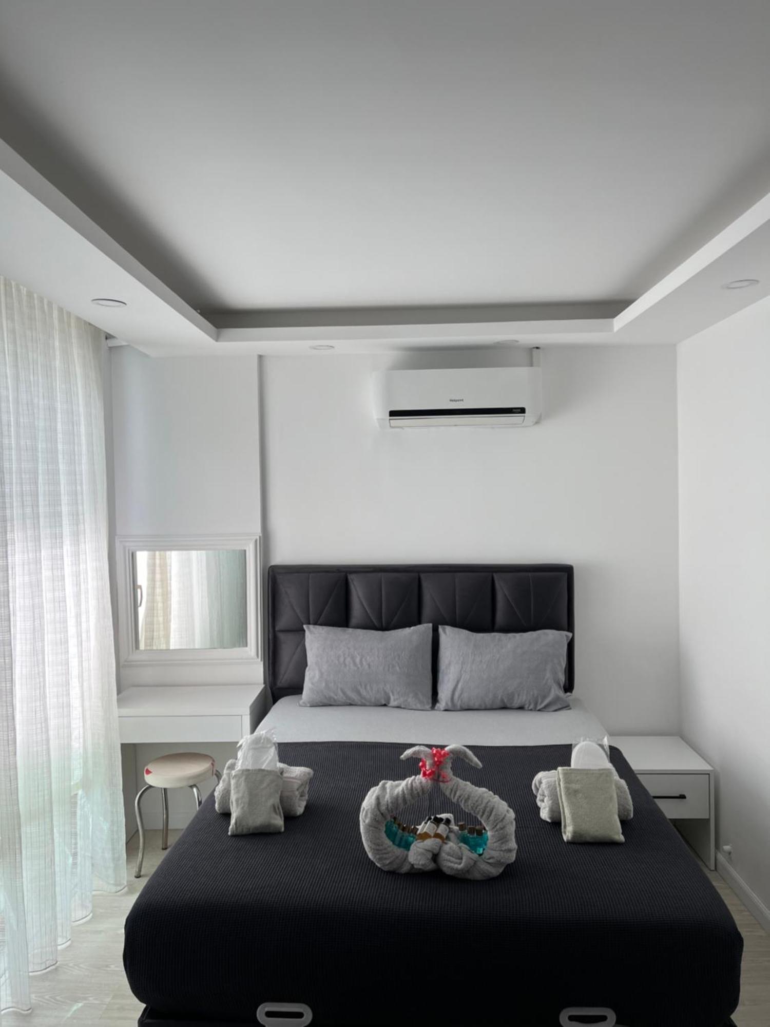 Gardenya Lara Suit Hotel อันตัลยา ภายนอก รูปภาพ
