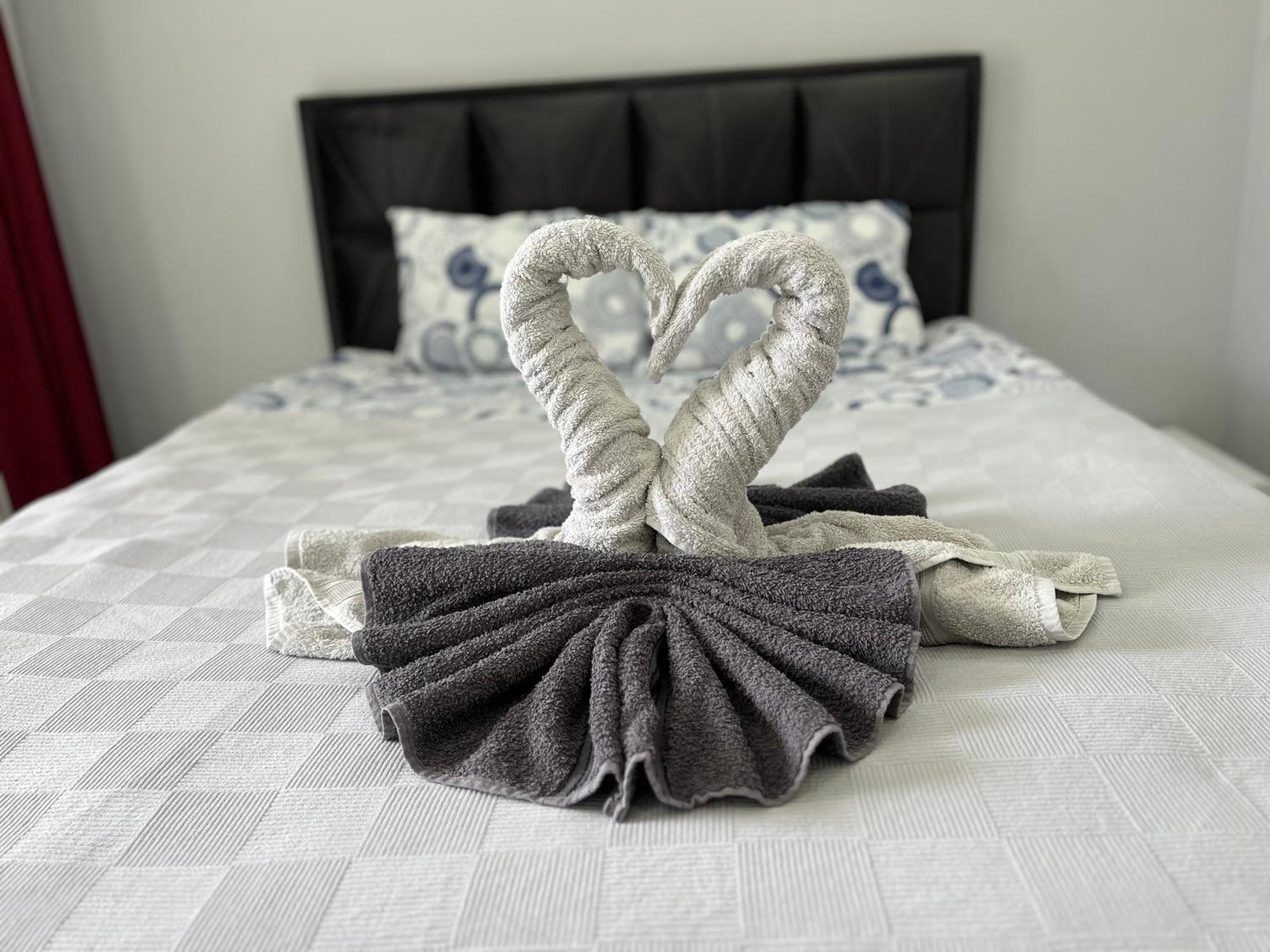 Gardenya Lara Suit Hotel อันตัลยา ภายนอก รูปภาพ