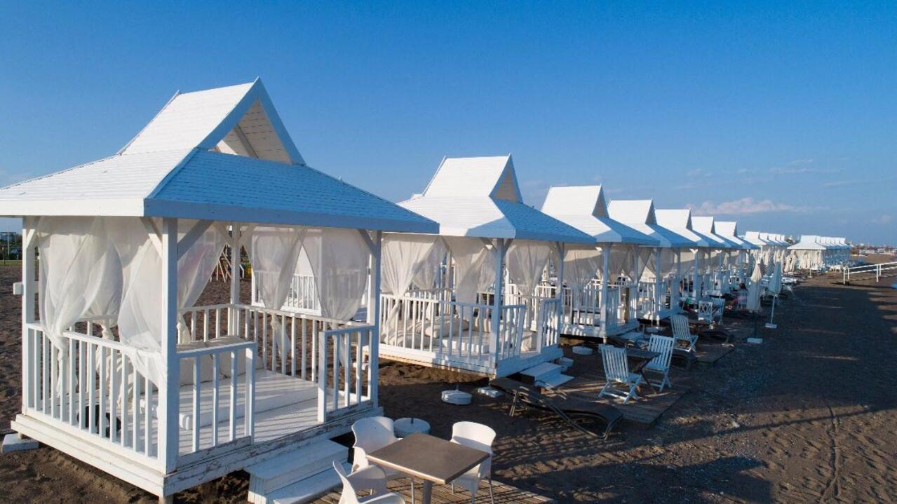 Gardenya Lara Suit Hotel อันตัลยา ภายนอก รูปภาพ